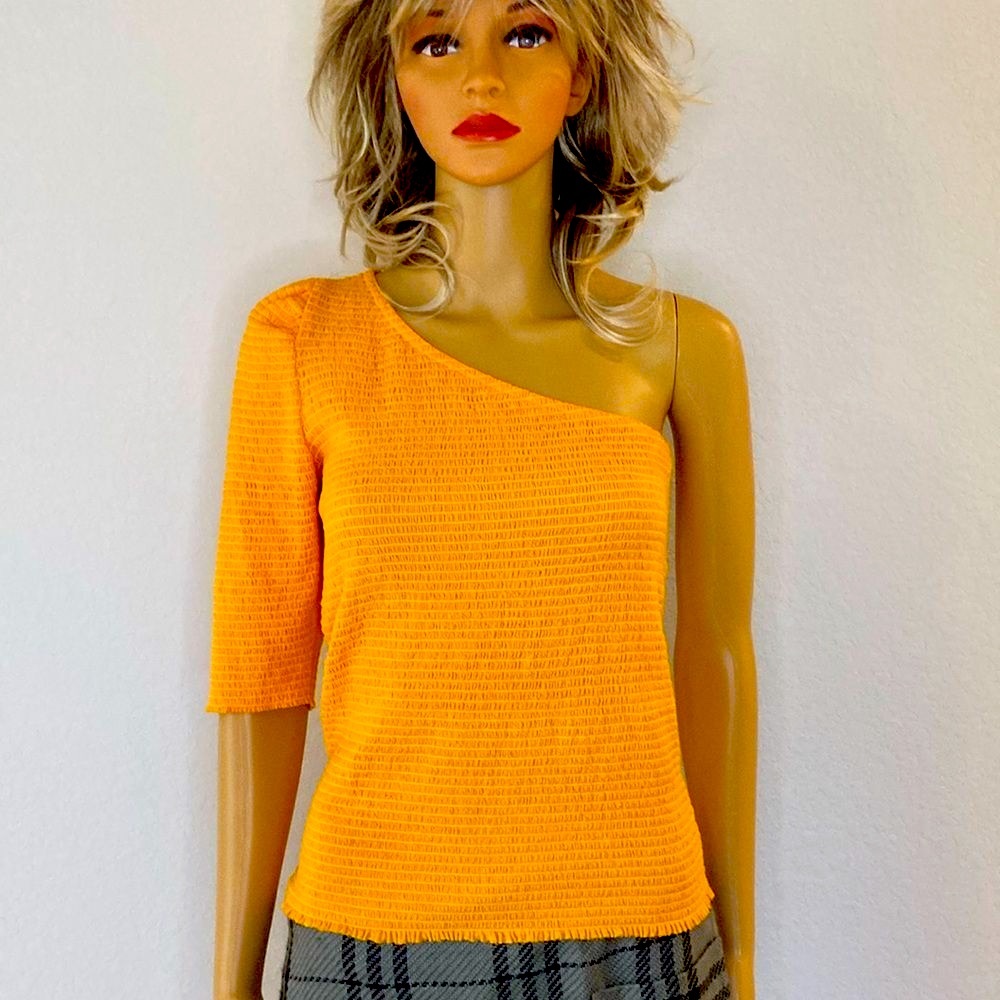 Nation LTD Medium Kirstie Smocked One Shoulder Puff Sleeve Top Mango